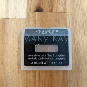 Mary Kay mineral eye color Hazelnut